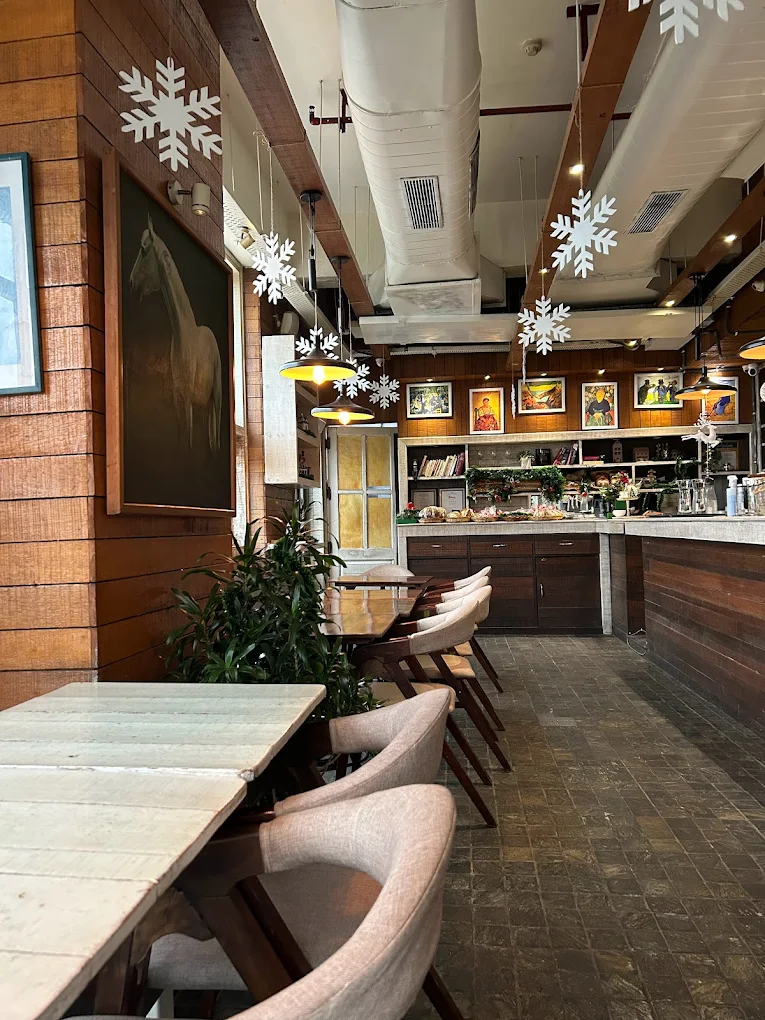Di Ghent Cafe Gurgaon