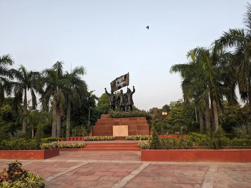 🌟 Unveiling Delhi NCR: 10 Unique Experiences You Can’t Miss